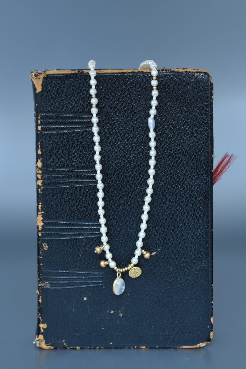 rocaille glass pearl necklace – monshiro official web site