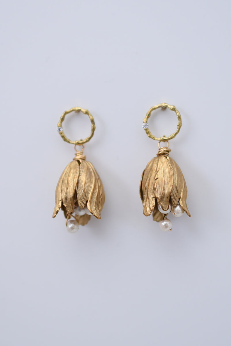 tulip round earring