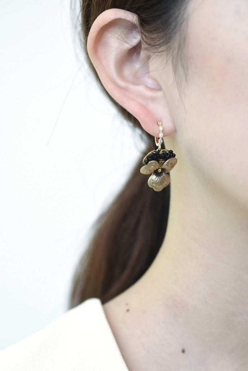 【再入荷】viora round hoop earring (black)
