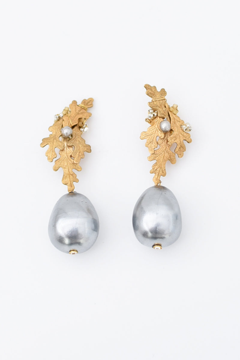 【monshiro】モンシロ ヨモギドロップパール2WAYピアス yomogi drop pearl 2way earring (2way) – monshiro official