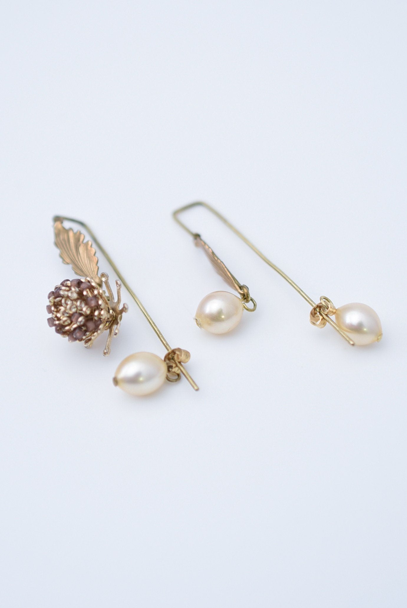 sucabiosa tsubomi hook earring – monshiro official web site