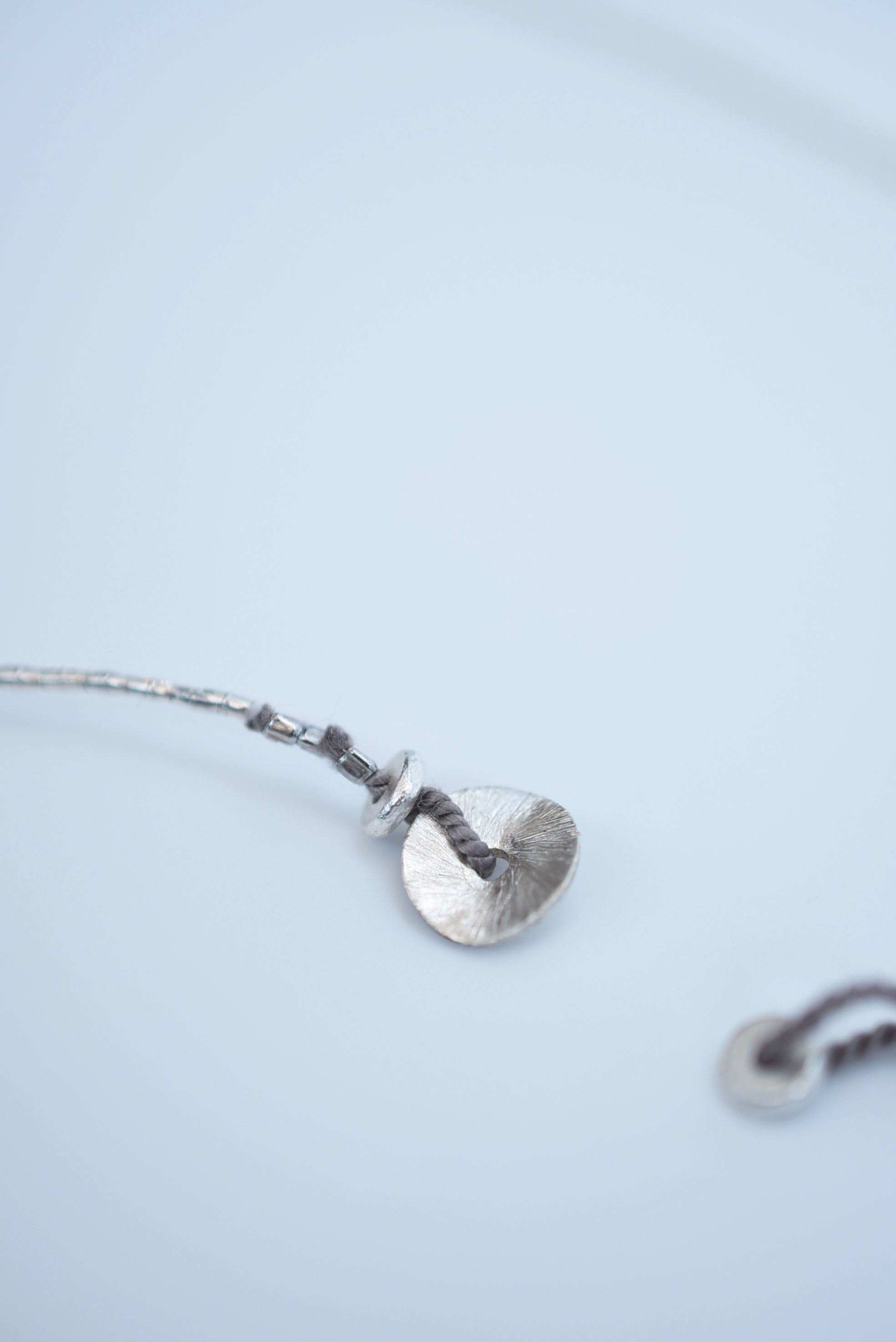 karen silver long necklace – monshiro official web site